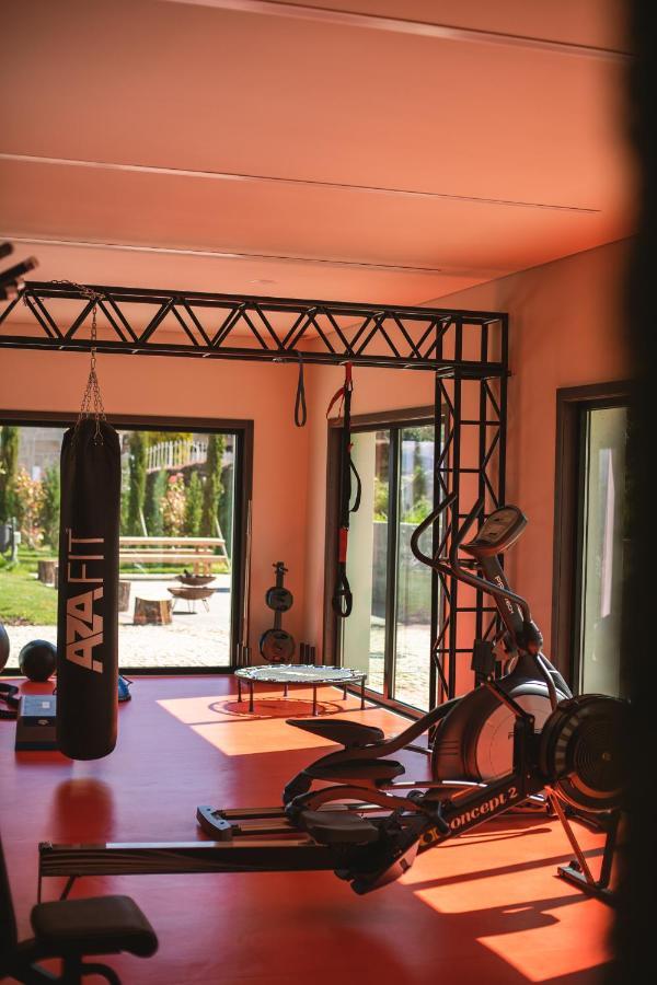Mw Douro Wine & Spa Santa Marta de Penaguião Exterior foto The gym at the hotel
